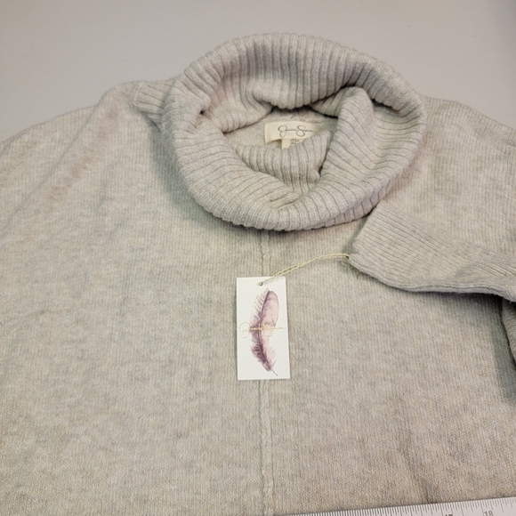 Jessica Simpson Turtleneck Poncho Seam Sweater Pullover Cream Sz S - Picture 4 of 7